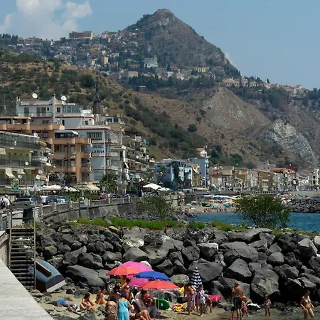 Holiday home Casa Tysandros Due Passi Dal Mare Giardini Naxos