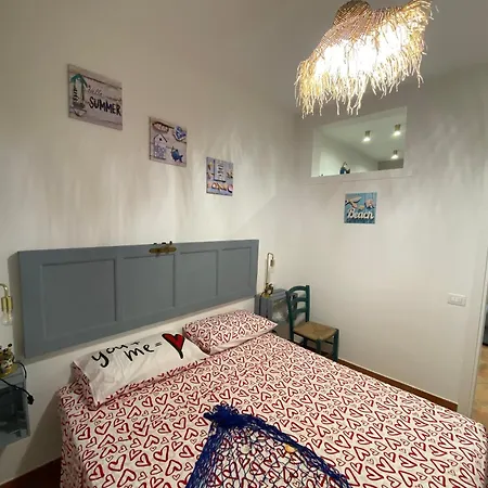Holiday home Casa Tysandros Due Passi Dal Mare Giardini Naxos